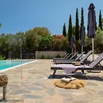 Dimelli Luxury Apartamento Ermioni